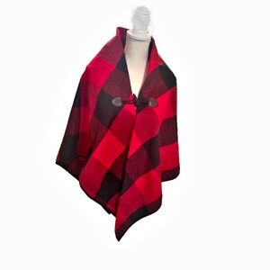 Elegant Red and Black Women's Plaid Cape